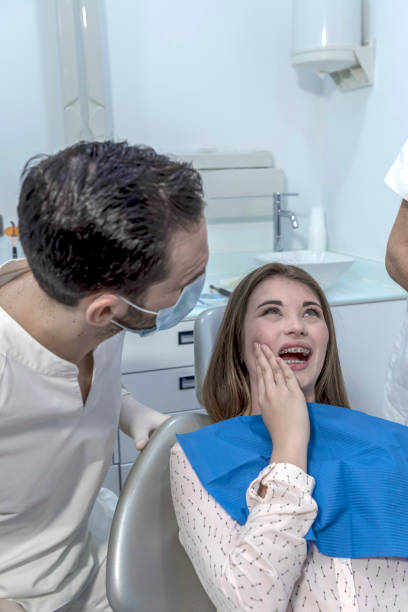 Best Broken or Cracked Tooth Emergency Dentist in Park Hill, OK